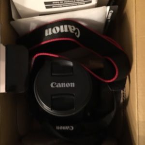 Canon Rebel EOS T6i